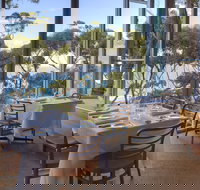 Chris's Restaurant - Holiday Sunshine Coast