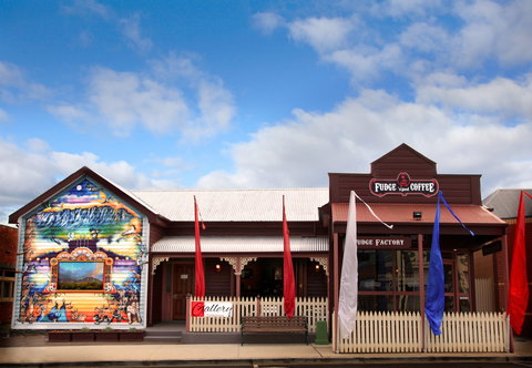 Fudge N Good Coffee - Sunshine Coast Tourism 0