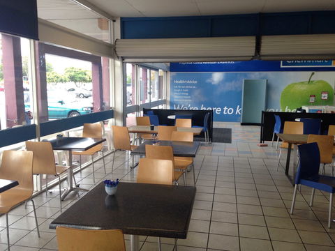 Mola Cafe - Holiday Sunshine Coast 0