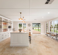 1813 Cellar Door - Holiday Sunshine Coast