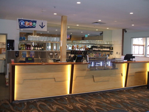 Hervey Bay RSL - Sunshine Coast Tourism 1