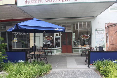 Historic Gundagai Bakery - Sunshine Coast Tourism 0