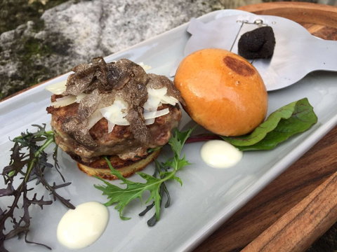 OGGI Bar And Eats - Holiday Sunshine Coast 0
