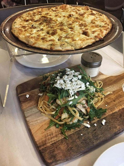 Russo's Pizzaria - Sunshine Coast Tourism 0
