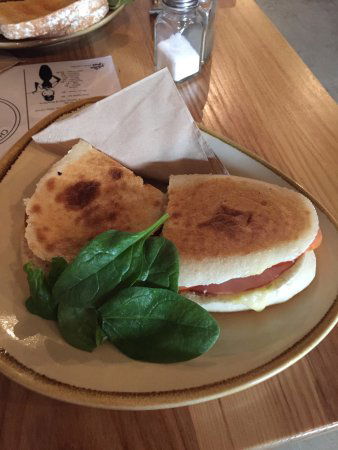 Alexander's Cafe - Sunshine Coast Tourism 0