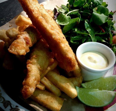 Daily Dose Cafe Wine Bar - Sunshine Coast Tourism 10