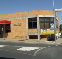Mun Hing Restaurant - Holiday Sunshine Coast