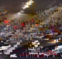 Noelene's Book Cafe - Holiday Sunshine Coast