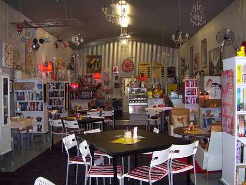 Noelene's Book Cafe - Sunshine Coast Tourism 0