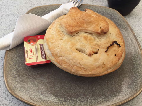 Baker's Delight - Deniliquin - Sunshine Coast Tourism 0