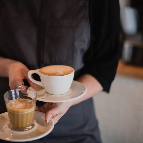 Catinalla's - Holiday Sunshine Coast 0