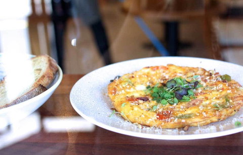 Evergreen Speciality Coffee - Holiday Sunshine Coast 0