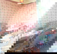 Shingle Inn Caloundra - Sunshine Coast Tourism