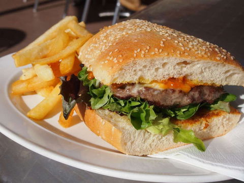 The Commercial Hotel - Sunshine Coast Tourism 0