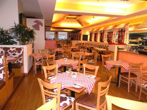 Austrian Schnitzelhaus Erina - Holiday Sunshine Coast 2