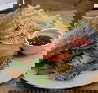 Caffe Cherry Beans - Jindalee - Sunshine Coast Tourism