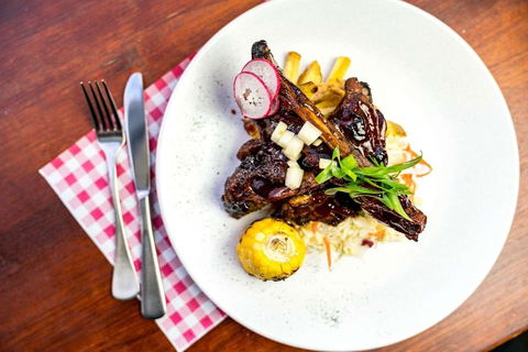 Drift Kitchen - Holiday Sunshine Coast 0