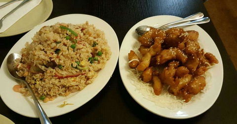Golden York Chinese Restaurant - Holiday Sunshine Coast 0