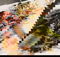 Star Buffet - Sunshine Coast Tourism