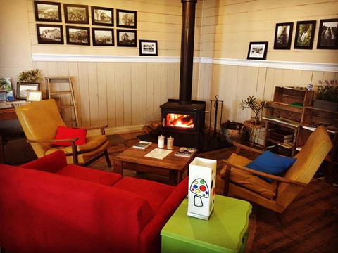 The Mushroom At Waratah - Holiday Sunshine Coast 1