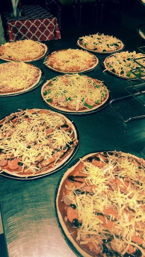 The Cave Woodfired Pizza Bar - Sunshine Coast Tourism 0