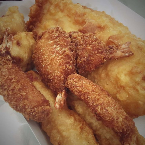 Fish & Chips Box - Holiday Sunshine Coast 0