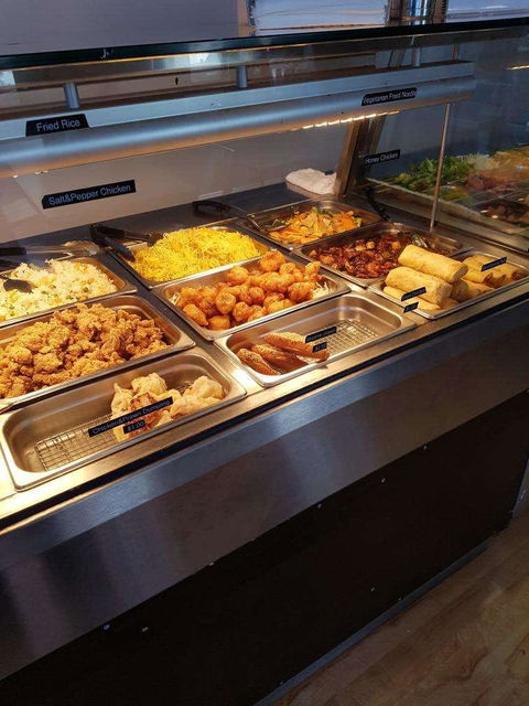 J.J Sushi - Carnegie - Holiday Sunshine Coast 0