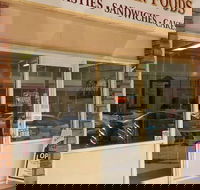 Macs Oven Foods - Sunshine Coast Tourism
