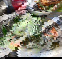 Room 10 - Potts Point - Sunshine Coast Tourism