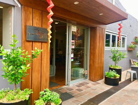 The Shaggy Cow - Holiday Sunshine Coast 0