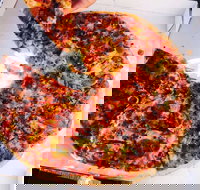 Trigg Pizza - North Beach - Holiday Sunshine Coast