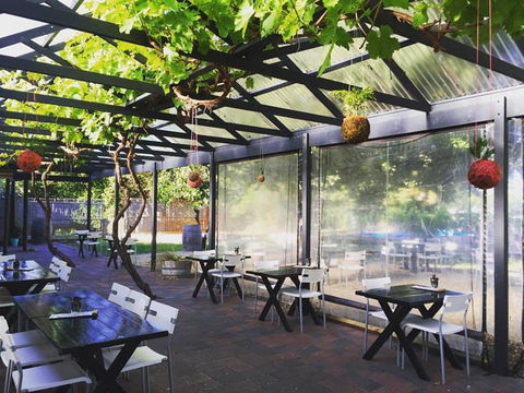 Adventurous Spoon - Sunshine Coast Tourism 0