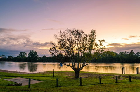 Coraki Hotel - Sunshine Coast Tourism 0