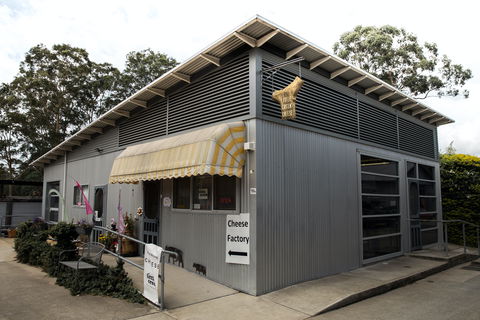 Little Creek Cheese - Holiday Sunshine Coast 2
