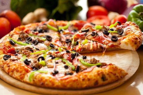 Pizza Hut - Elanora - Sunshine Coast Tourism 0
