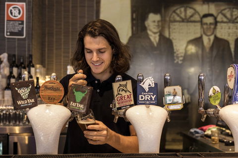 Royal Hotel - Sunshine Coast Tourism 2