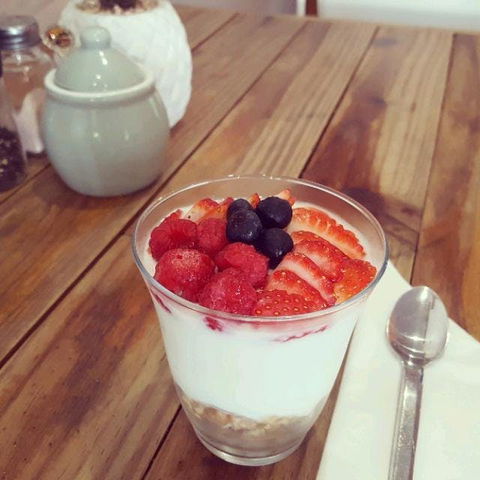 Woods Coffee House - Holiday Sunshine Coast 0