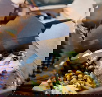 Doc's Cafe - Holiday Sunshine Coast