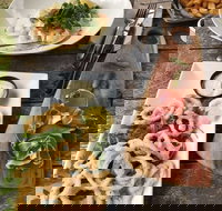 Mundaring Hotel - Sunshine Coast Tourism