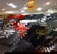 Neo Cafe Restaurant - Holiday Sunshine Coast