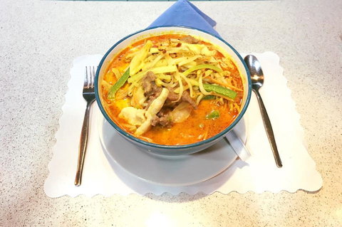 Raymonds At Malua Bay Bowling Club - Sunshine Coast Tourism 0