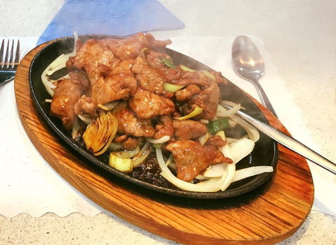 Raymonds At Malua Bay Bowling Club - Sunshine Coast Tourism 2