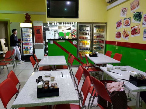 Suzie Wong Chinese Resturant - Holiday Sunshine Coast 0