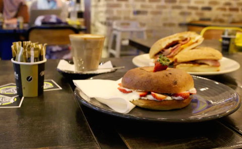 92 Degrees - Sunshine Coast Tourism 0