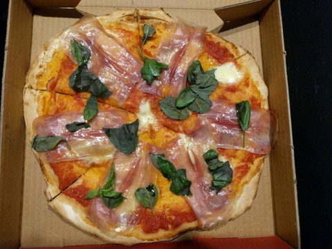 Cheek Avenue Charcoal Chicken - Holiday Sunshine Coast 0