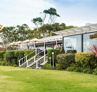 Metung Hotel - Holiday Sunshine Coast