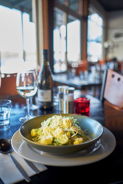 Bushman's - Holiday Sunshine Coast 1