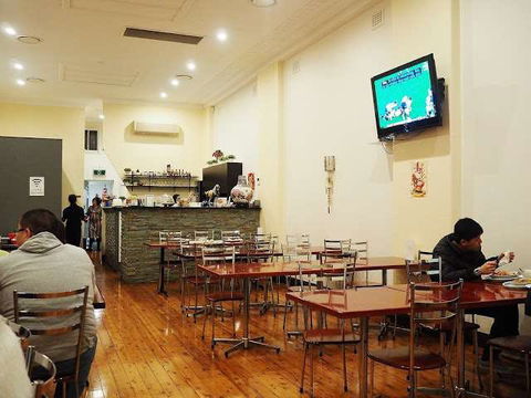 Cafe Aroma G&C - Holiday Sunshine Coast 0