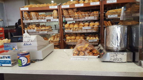Cindy's Bakehouse - Holiday Sunshine Coast 0
