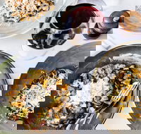 Mamma Mia Pizzeria - Holiday Sunshine Coast